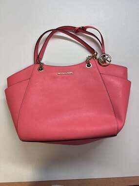 Michael Kors Jet Set Travel Large Chain Shoulder Tote Bag Grapefruit Pink NWT